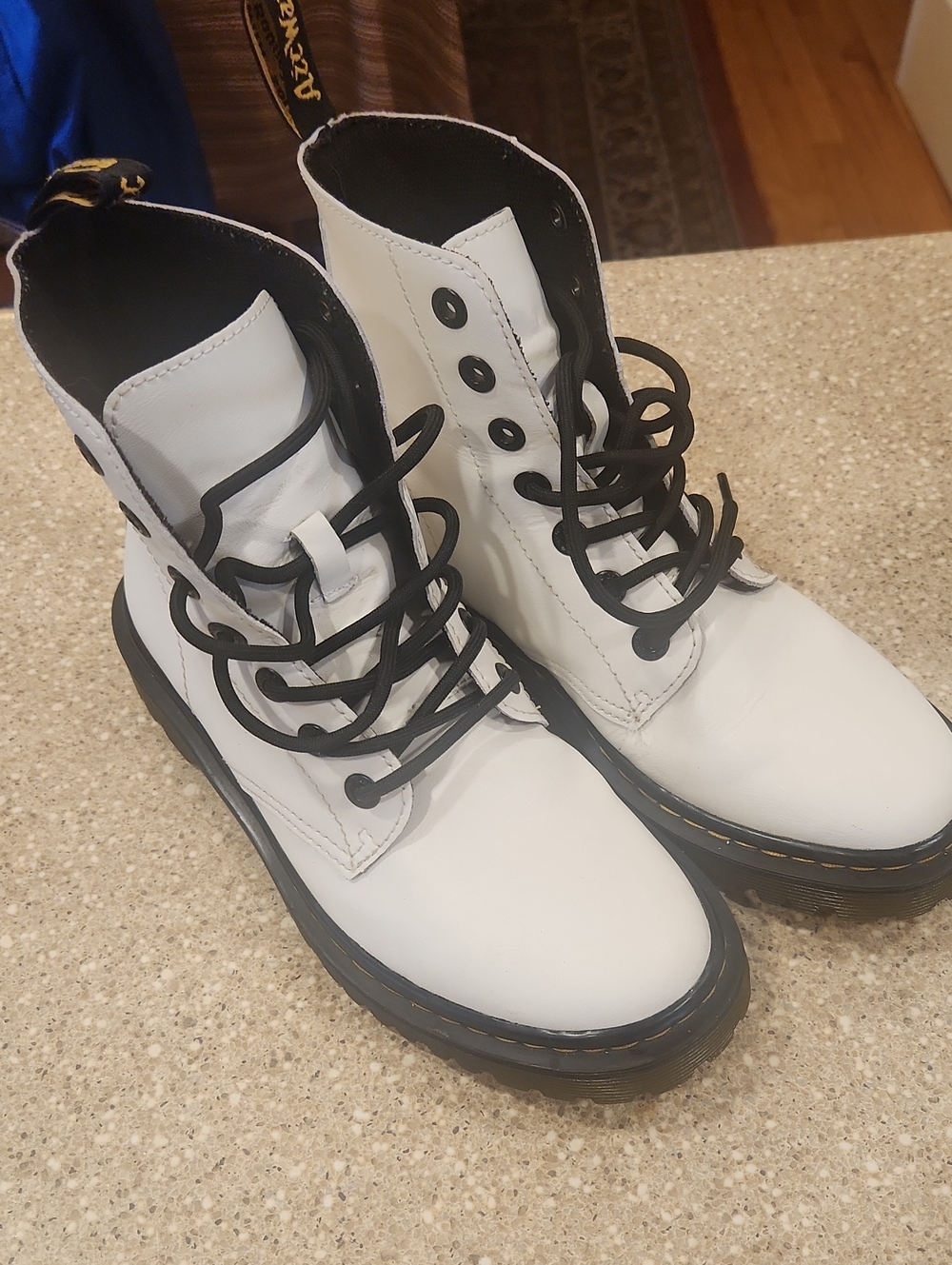 Dr. Martens Luana White Leather Combat Boots Women's Size 8 / EU 39